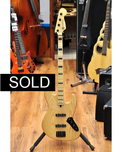 Maruszczyk Elwood 4 Human Nature EMG-J.Retro